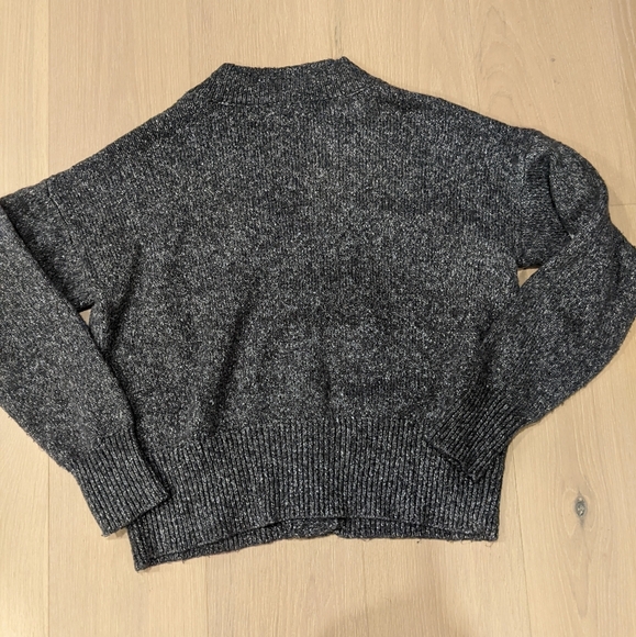 Cozy grey cardigan - Picture 2 of 6